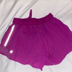 Lululemon Hotty Hot Short Size 4 4”